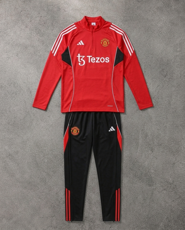Manchester United Half Zip Tracksuit - Junior