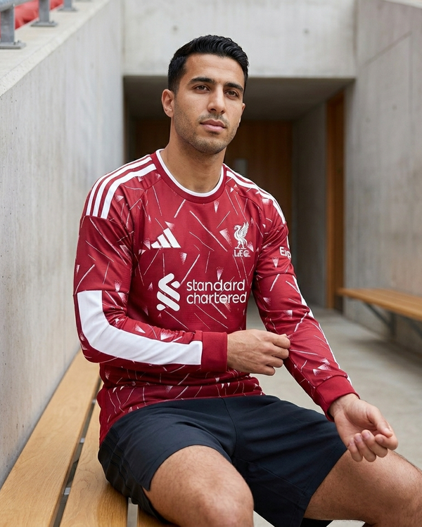 Liverpool Home Jersey 26/27 - Long Sleeve