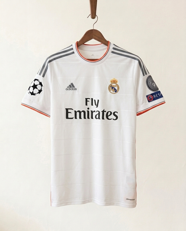 Real Madrid classic 13/14 with patches