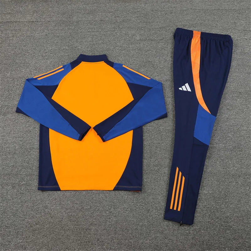 Juventus Half Zip Tracksuit - Junior