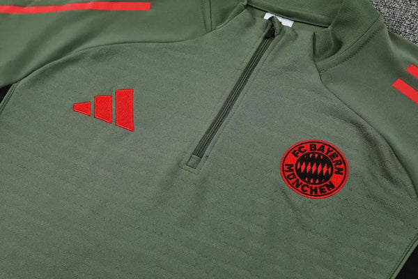 Bayern Munich Half Zip Tracksuit - Player Version