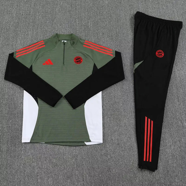 Bayern Munich Half Zip Tracksuit - Player Version