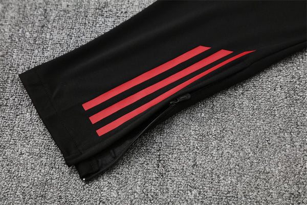 Manchester United Half Zip Tracksuit - Junior