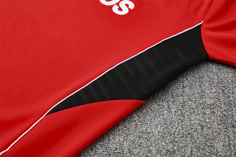 Manchester United Half Zip Tracksuit - Junior