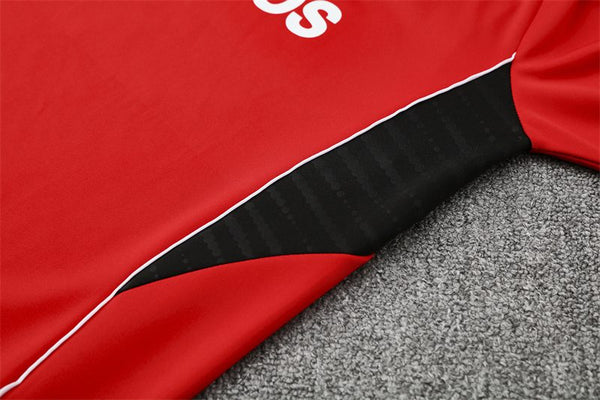 Manchester United Half Zip Tracksuit - Junior