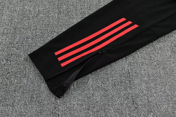 Manchester United Half Zip Tracksuit - Player Version